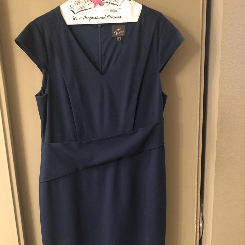 Adrianna Appel knee length dress